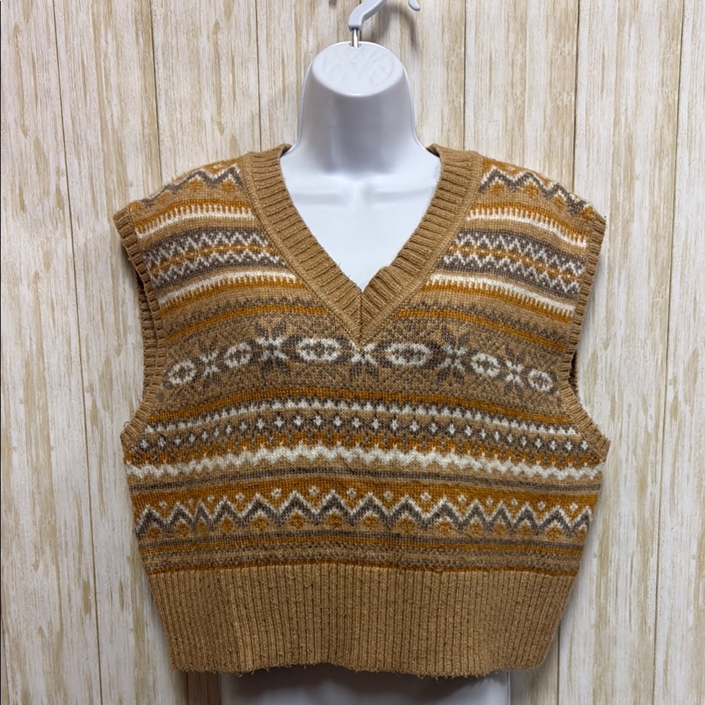 Jessica Simpson Sweater Vest